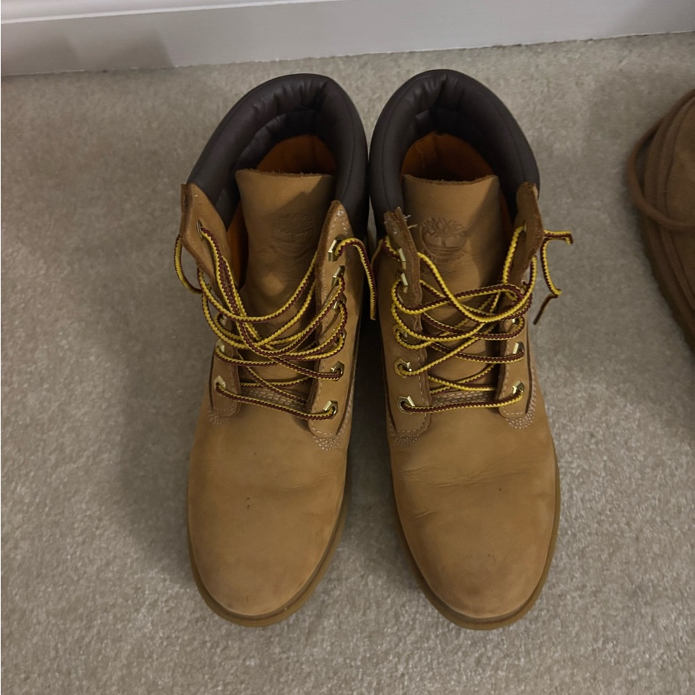 Women’s Tan Timberland Boots